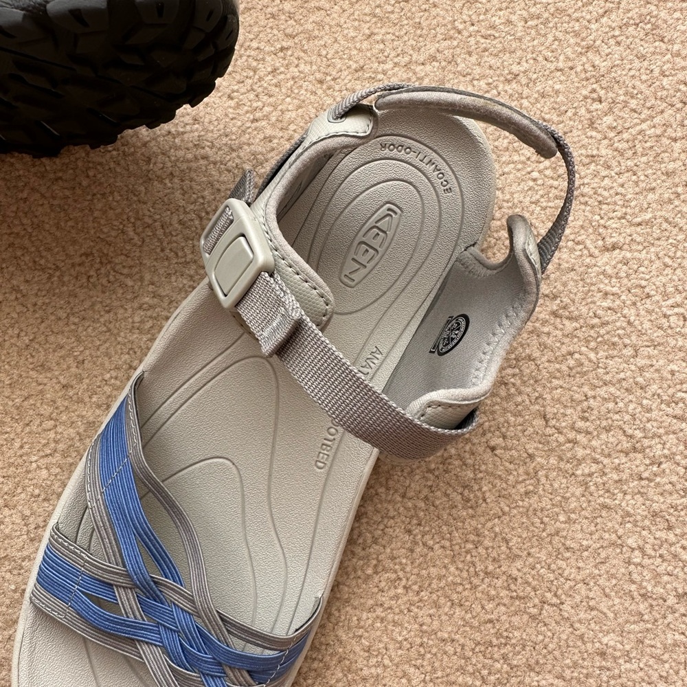 Keen Hydrangea women sandal - Picture 5 of 5